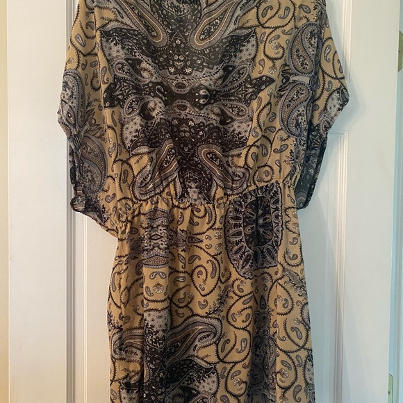 Adorable boho plus size top 2X 🪶 - Picture 6 of 6